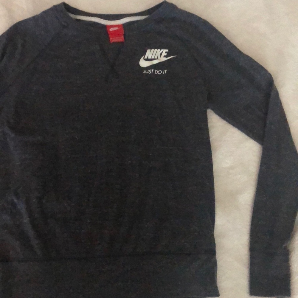 Nike pullover